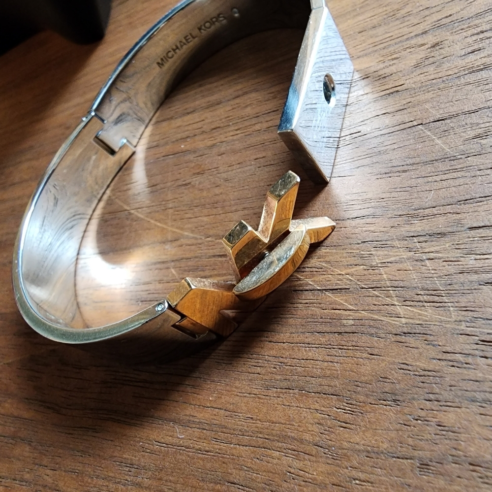Michael Kors bangle - Picture 5 of 8